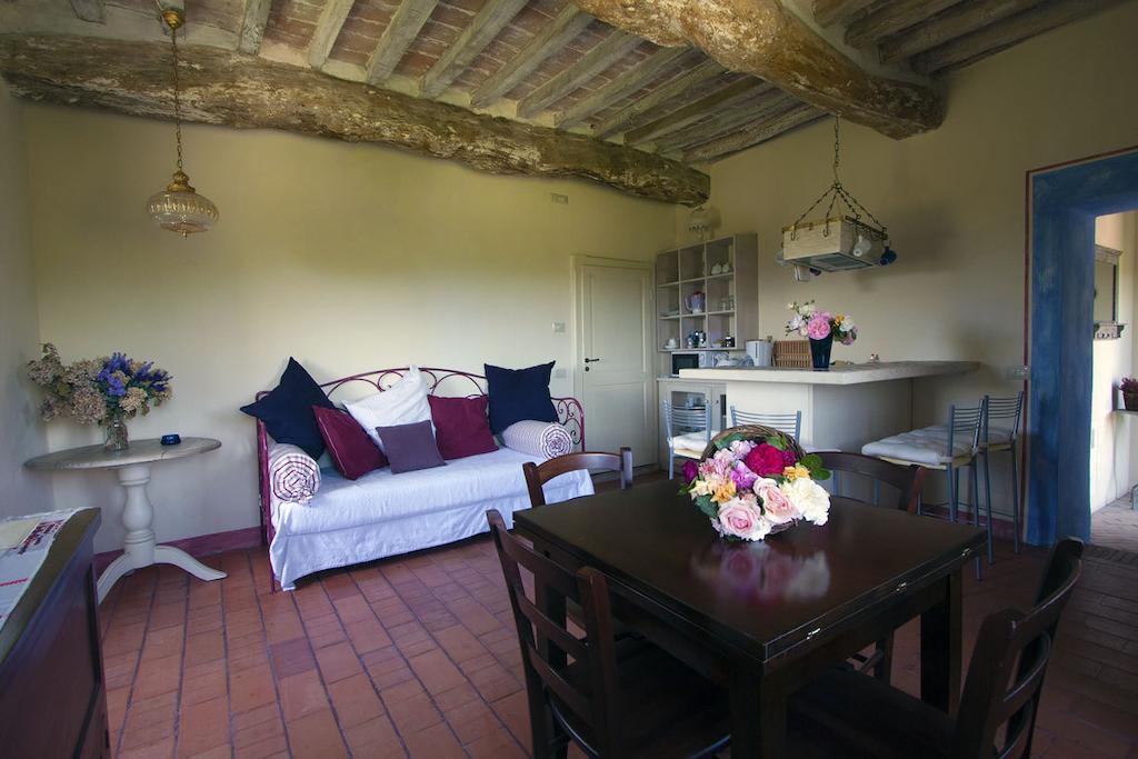 Gli Appartamenti Di Torre Bertona Тоди Номер фото